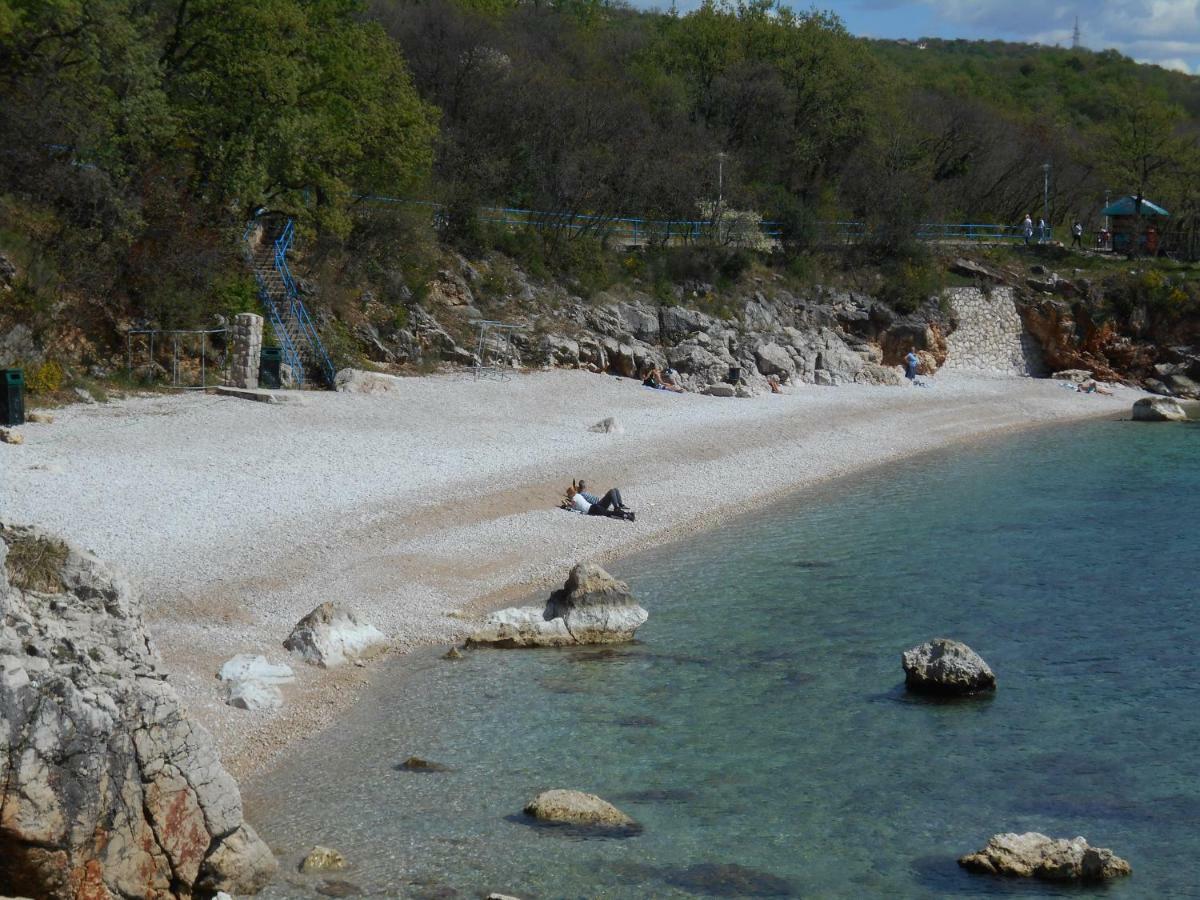 Apartment Laura Kostrena Εξωτερικό φωτογραφία